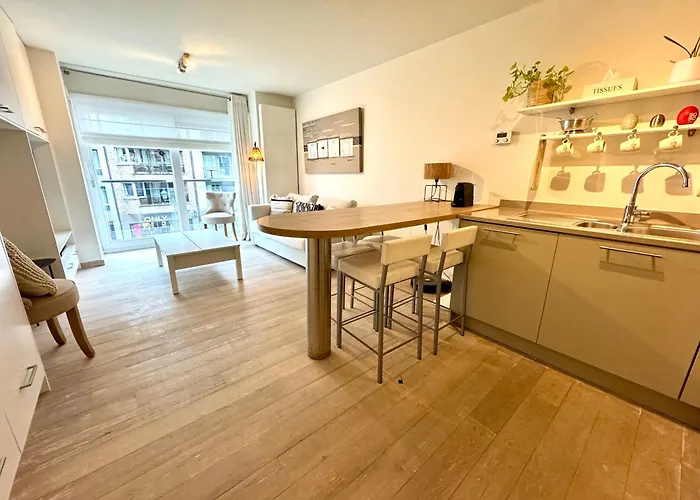 Lippens Family Apartmanhotel